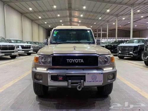 Toyota Land Cruiser 2013