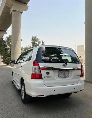 Toyota Innova 2015