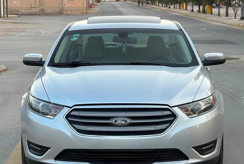 فورد توروس 2015