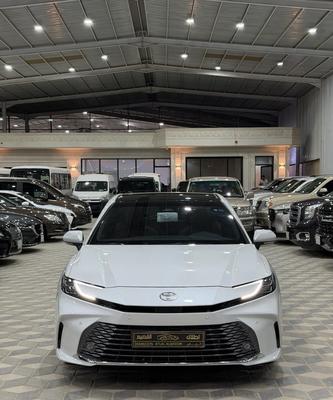 Toyota Camry 2025
