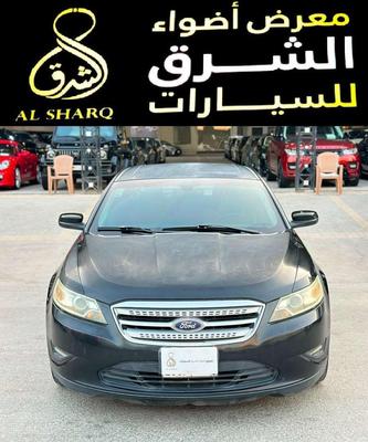Ford Taurus 2010