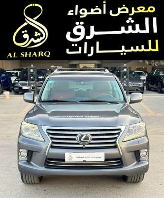 Lexus LX 570 2013
