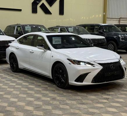 Lexus ES 350 2025