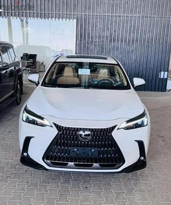 Lexus NX 2025