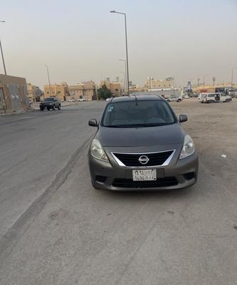 Nissan Sunny 2014