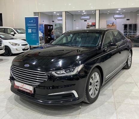 Ford Taurus 2020