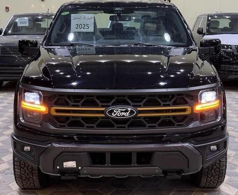 فورد F-150 2025
